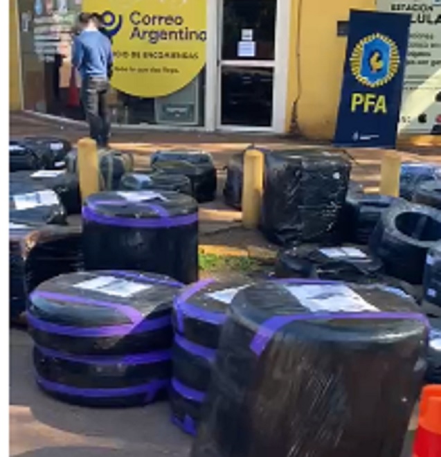 Incautan neumáticos de contrabando en Eldorado imagen-1