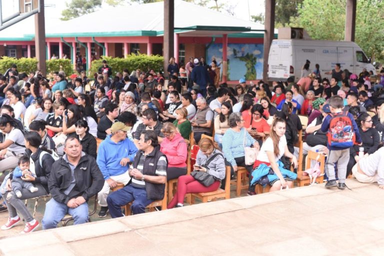 El operativo integral del P.A.S. Posadas acercó diferentes servicios a la comunidad en el barrio San Jorge imagen-6