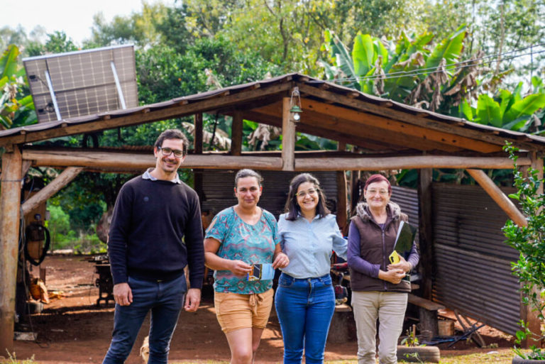 Energías renovables en Misiones: más de 250 paneles solares fotovoltaicos generan ahorro y cuidan el ambiente imagen-43