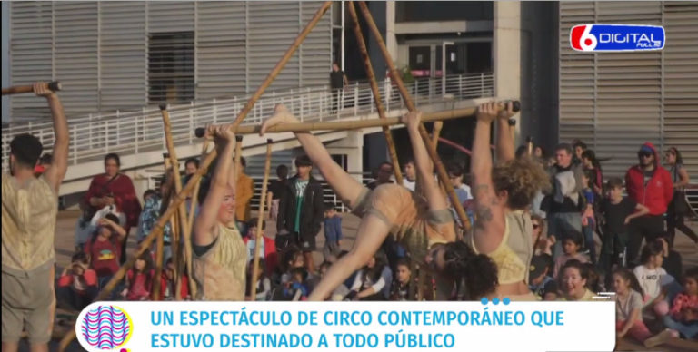 A través de acrobacias y malabares el Circo Tierra Colorada brindó espectáculos sobre el cuidado de la selva misionera a niños y padres  imagen-49