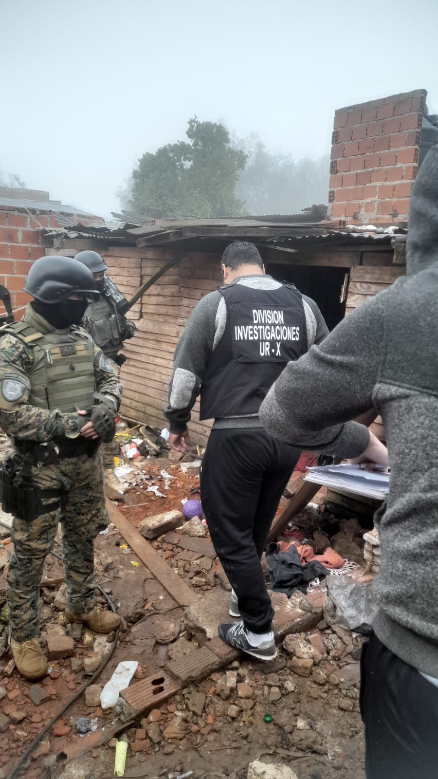 Operativo antinarcóticos en barrios de Posadas: hay tres detenidos y droga secuestrada imagen-8