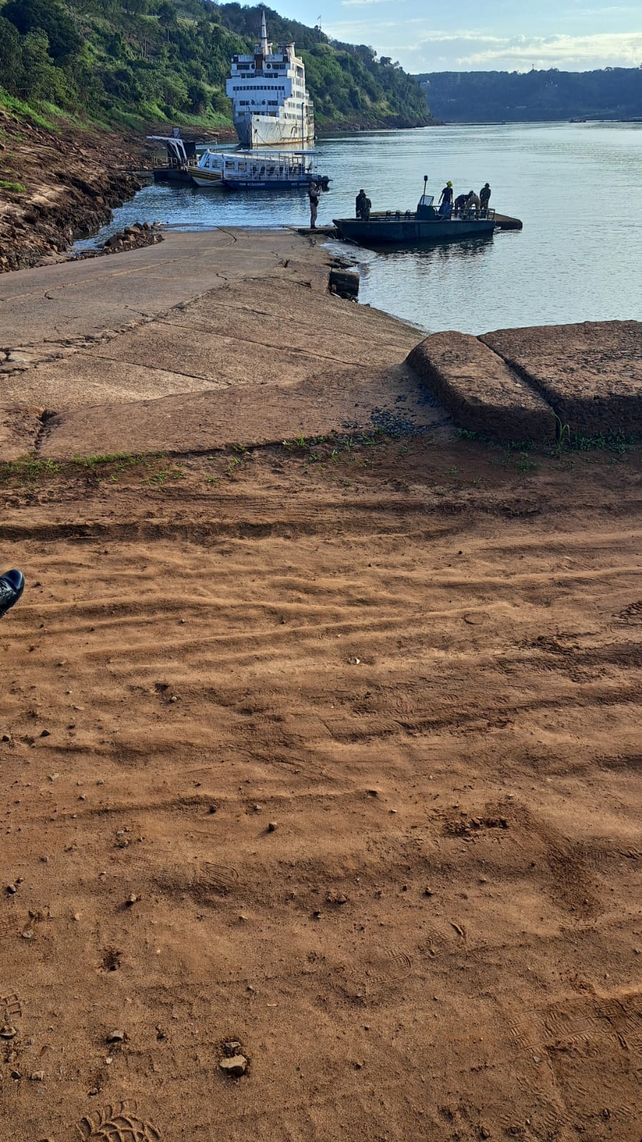 Hallaron el cuerpo de un hombre en las aguas del río Iguazú imagen-2