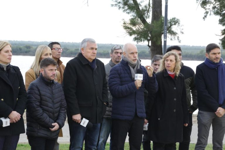 Rodríguez Larreta y Morales, junto a Pullaro, presentaron en Rosario sus propuestas para impulsar una Revolución de la Seguridad en el país: “Vamos a recuperar la paz y la tranquilidad de todos los argentinos” imagen-33