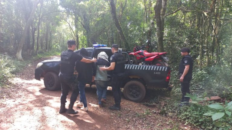 Capturaron a delincuentes que robaron una moto con una llave falsa imagen-22