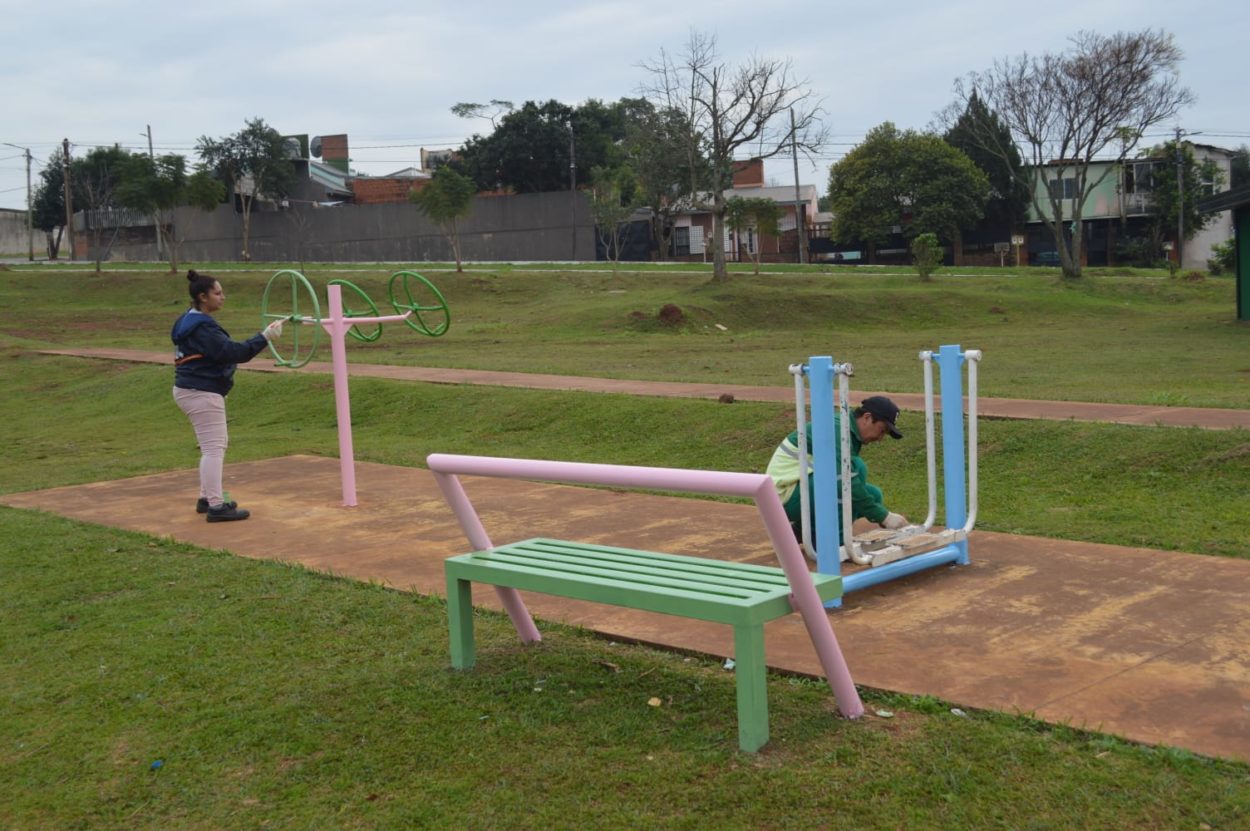 Espacio renovado: embellecimiento de la plaza de Cocomarola Oeste imagen-2