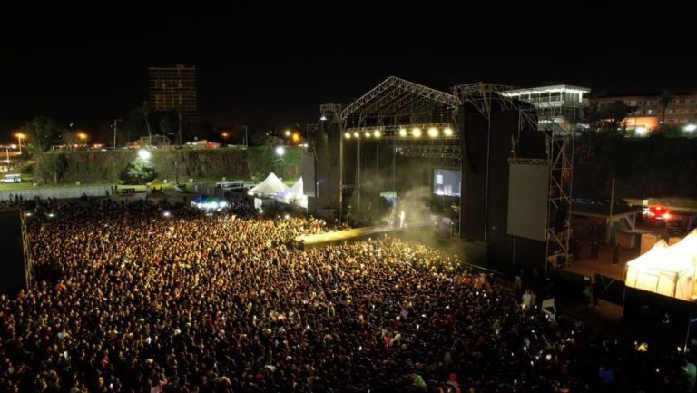 Rusherking y FMK coronan "Misiones Vibra" con un show internacional imagen-30