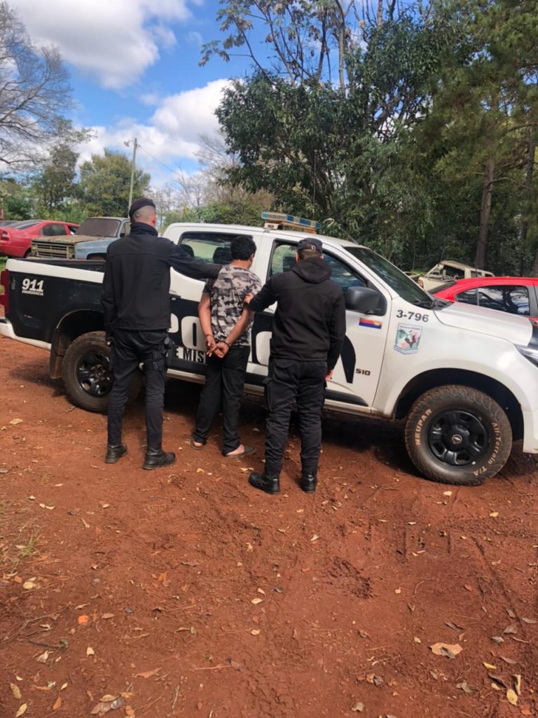 Un hombre habría sido agredido por su hijastro en la vía pública imagen-48