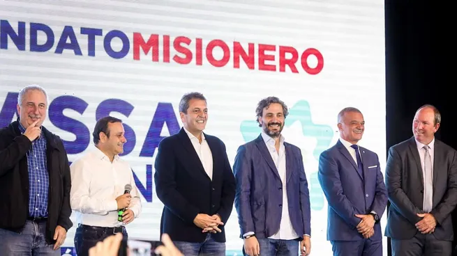 El oficialismo de Misiones formalizó su apoyo a la candidatura de Sergio Massa imagen-1