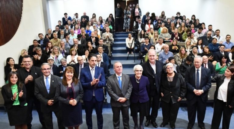 Se inauguró la Universidad de la Integración Sudamericana, con base en el Instituto Saavedra imagen-47