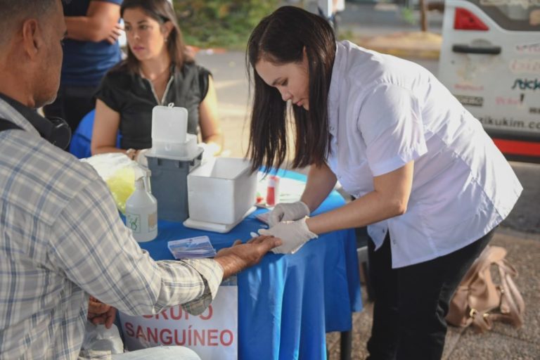 Una nueva jornada del P.A.S. Salud y Prevención se realizó en la plaza San Martín de Posada imagen-25