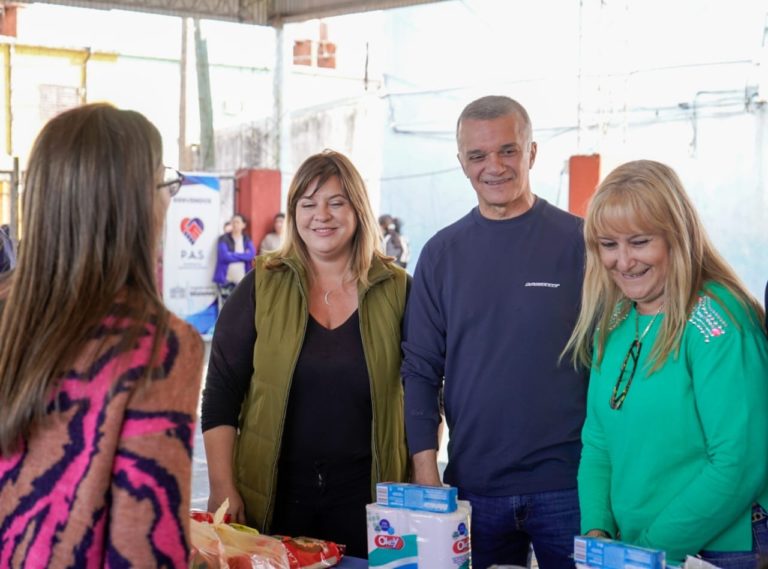 El Mercadito Solidario del P.A.S. llegó al barrio El Territorio de Posadas imagen-42