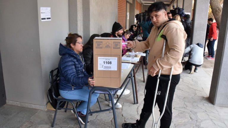 Paso 2023: más de 35 millones de electores podrán votar en 16.950 establecimientos en todo el país imagen-8