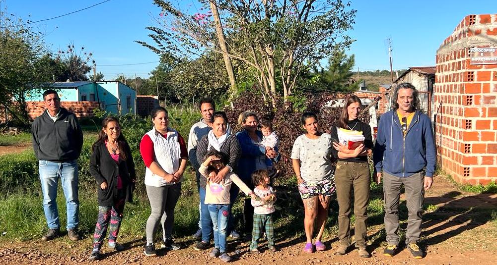 Familias del barrio Cruz del Sur no tienen agua potable y reclaman presencia más activa del Estado imagen-2