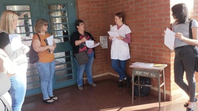 Reunión en el CGE para tratar una equivalencia de 21 horas cátedras de los maestros de grado imagen-7