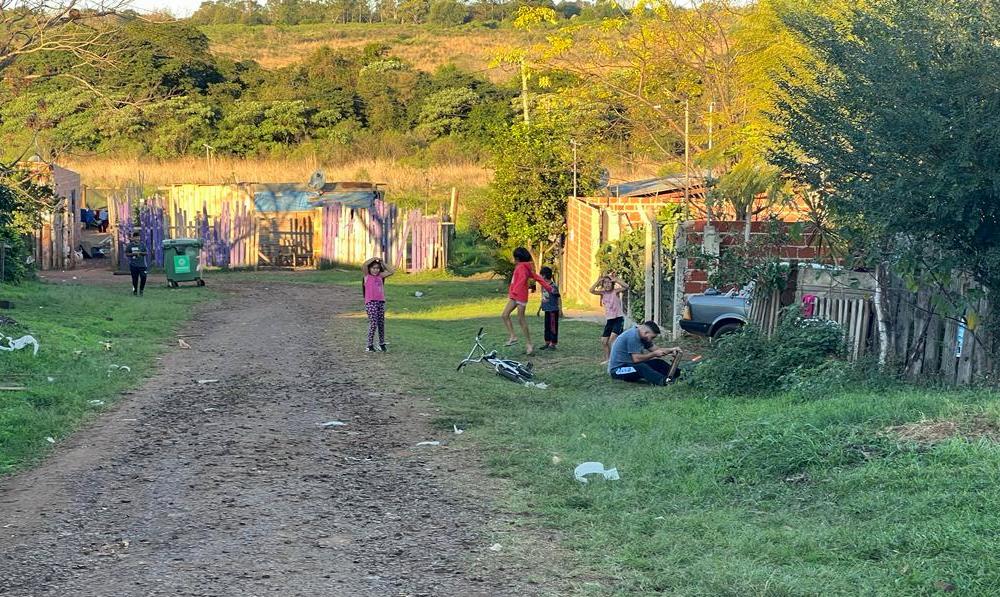 Familias del barrio Cruz del Sur no tienen agua potable y reclaman presencia más activa del Estado imagen-6