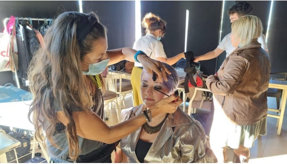 Iaavim: la maquilladora misionera Mónica Acuña ternada a los premios Sur imagen-10