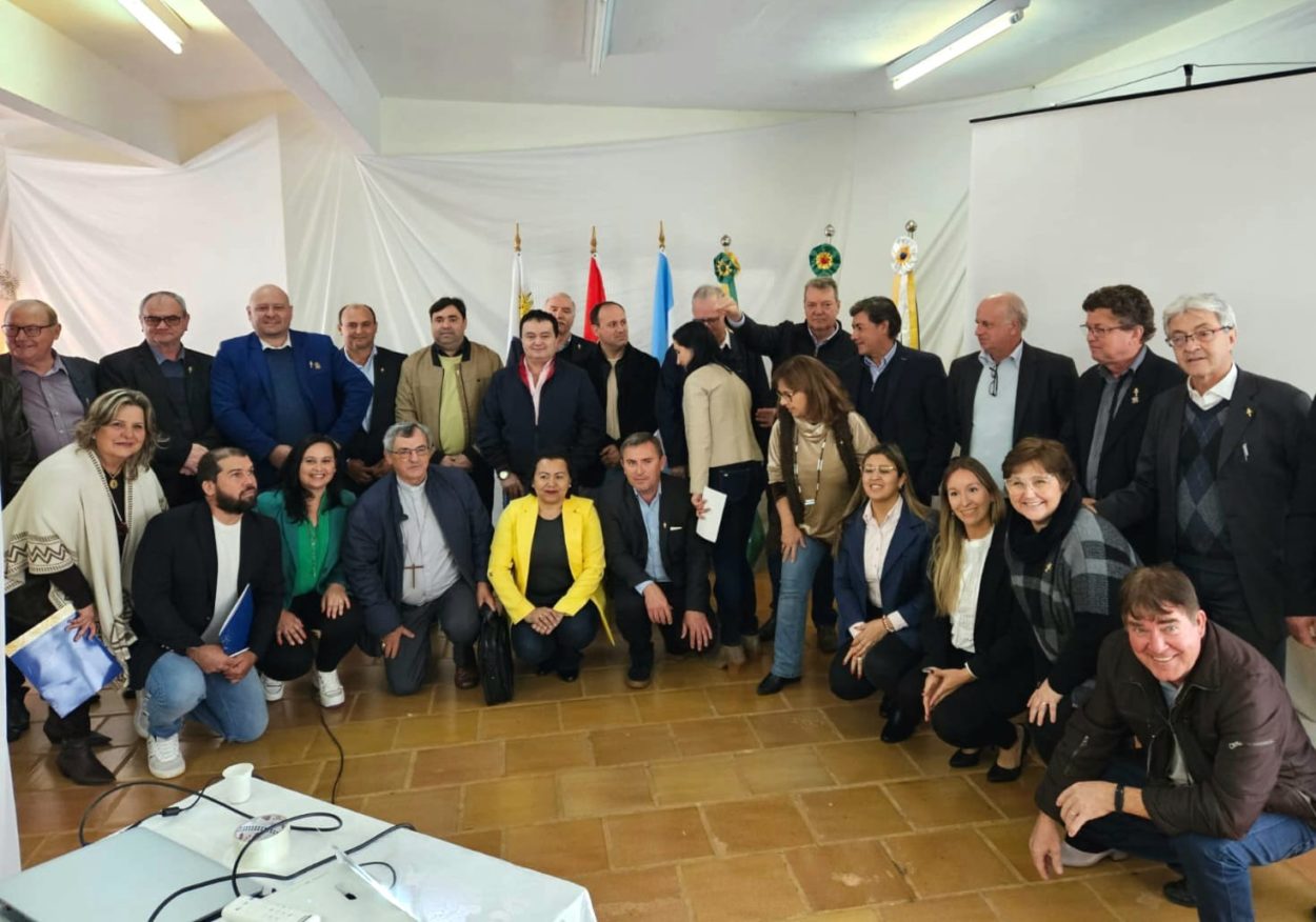 Intendentes, en reunión preparatoria de la III Cumbre de Pueblos Jesuitas y Guaraníes imagen-1