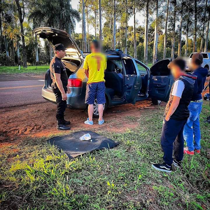 Detectaron cocaína y pedra en un control policial sobre la Ruta 19 imagen-26