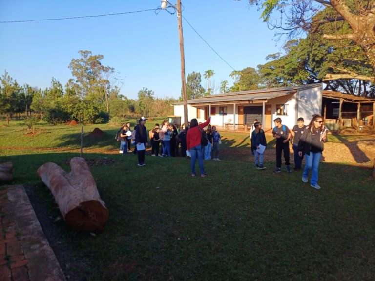 Escuelas se concientizan sobre biodiversidad en el Parque Rural imagen-28