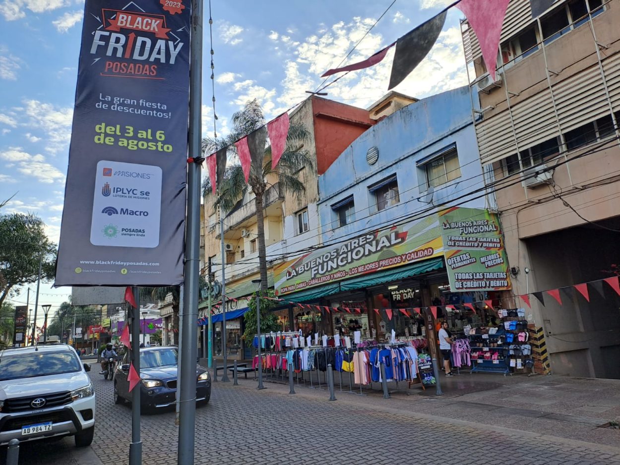 Más de mil comercios posadeños participan de la nueva edición del Black Friday imagen-1
