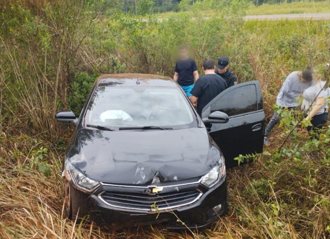 Automovilista lesionada tras despistar sobre Ruta 14, en Guaraní imagen-6