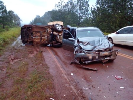 Dos automovilistas resultaron con lesiones tras chocar sobre ruta provincial 103 imagen-7