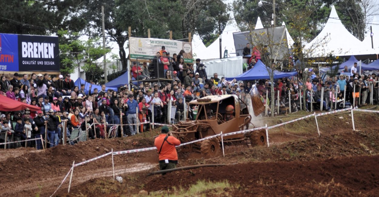 Jeep Fest: más de 25 mil personas disfrutaron de la competencia en San Vicente imagen-19