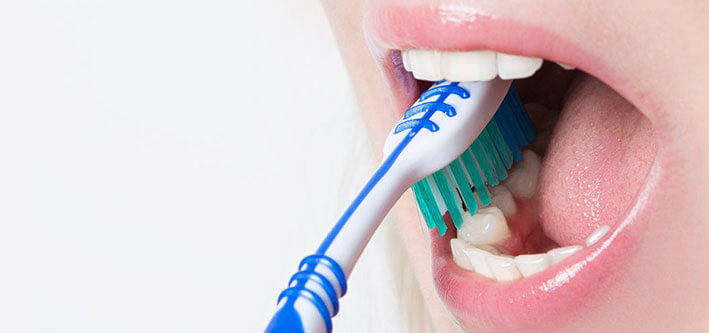 Odontologos aconsejan una buena tecnica de cepillado para prevenir caries y otras enfermedades dentarias  imagen-2