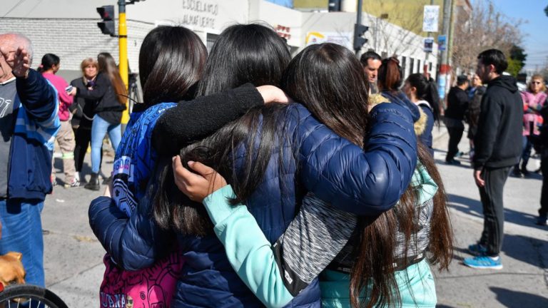 En Buenos Aires, suspenden los cierres de campaña por el crimen de la nena de 11 años en Lanús imagen-14