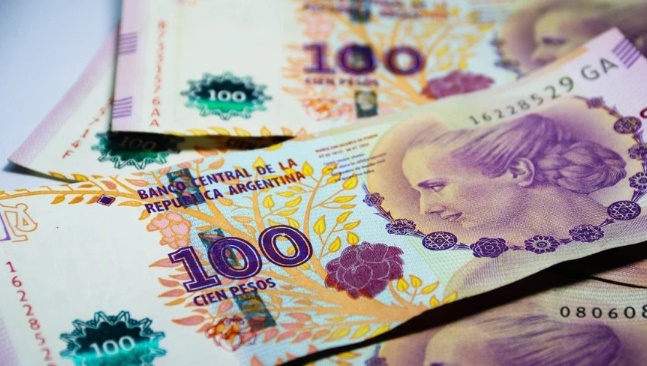 Casas de cambio que rechacen peso argentino pueden ser sancionadas, advierten en Paraguay imagen-1