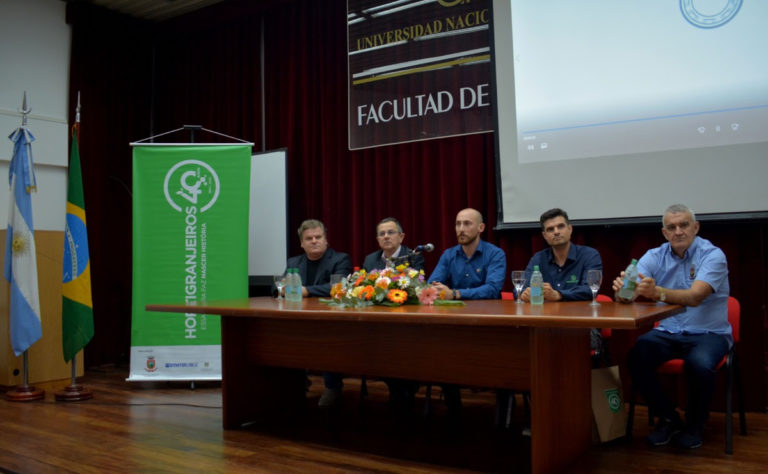 Municipio de Brasil promociona en Oberá el Encuentro de Hortigranjeiros imagen-32