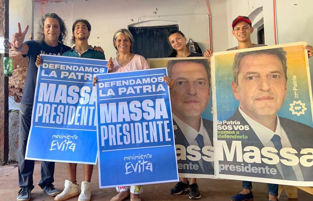 Elecciones 2023: "Barrio por barrio, casa por casa, acá no se rinde nadie nunca", arenga legislador en apoyo a Massa imagen-2
