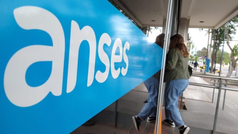 Más de 200 oficinas de Anses abren sus puertas este sábado  imagen-4