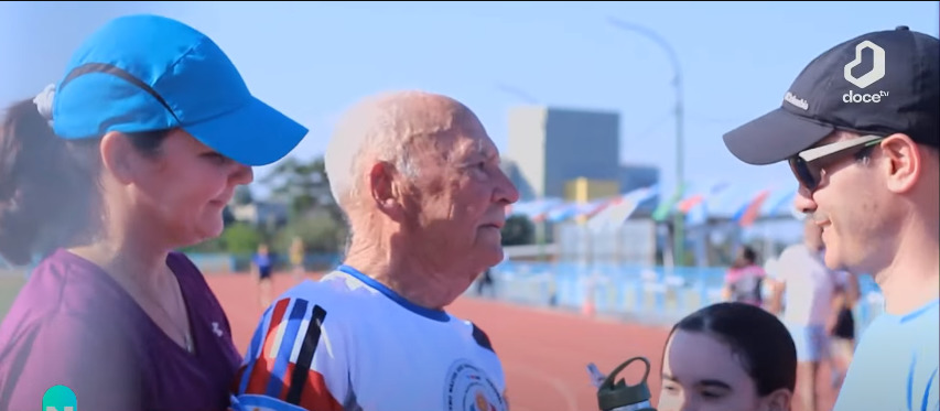 "Para el deporte no hay edad" señala el atleta Benedicto Yung de 92 años que participa del Campeonato de Atletismo en Pista imagen-1