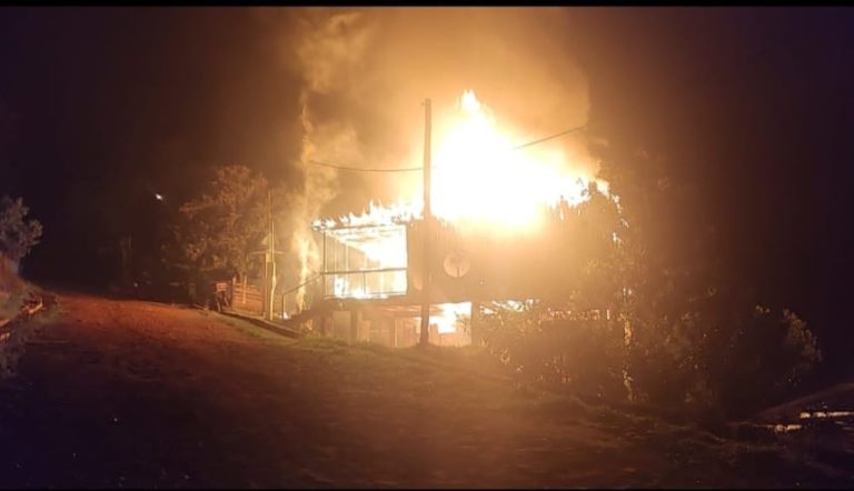 Se incendió una vivienda en Panambí y su propietario resultó ileso imagen-26