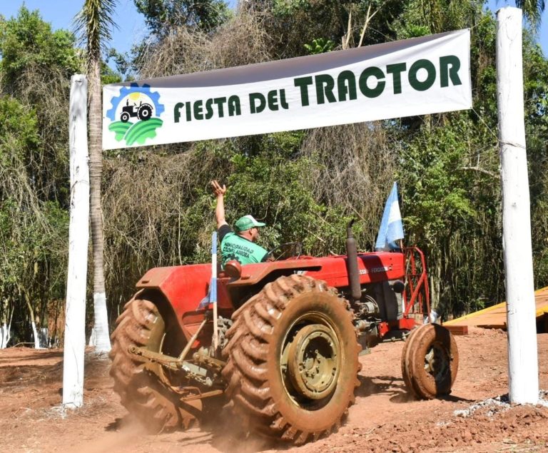 Colonia Aurora se prepara para la Tercera Fiesta del Tractor imagen-49