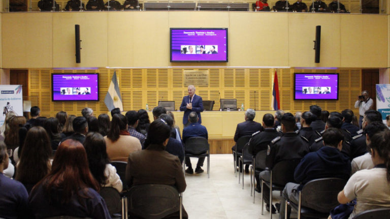 Posadas Dialoga por la Paz: Fortalecen las políticas públicas en busca de una mejor sociedad imagen-10