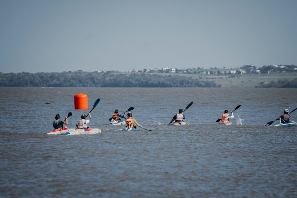 Amplia gama de actividades deportivas a orillas del Paraná imagen-8