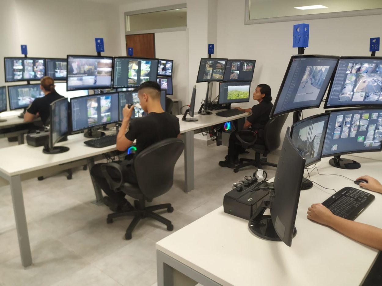 Centro Integral de Operaciones 911, único en el NEA por su capacidad de monitoreo en tiempo real de más de 2 mil cámaras imagen-4