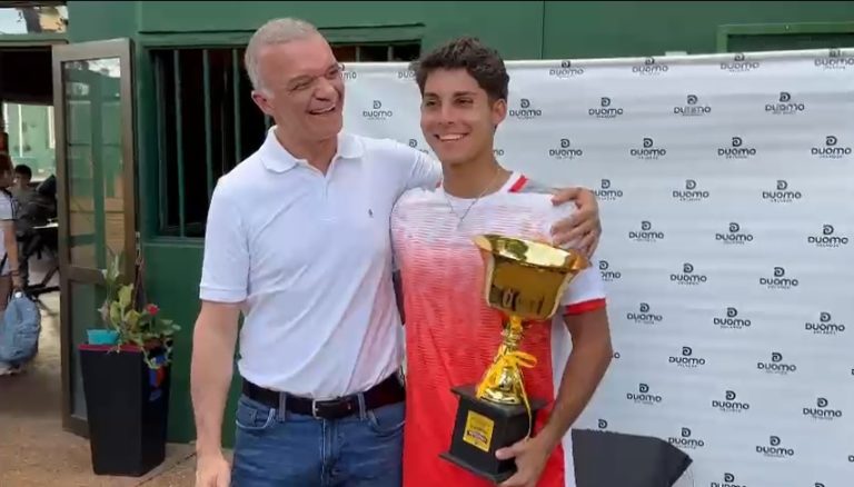 Tenis: Messa ganó el torneo del ProTour en Posadas imagen-28