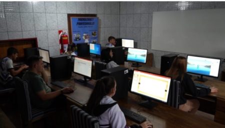 Más Escuelas Técnicas de la provincia recibieron equipamiento para fortalecer la oferta educativa imagen-10