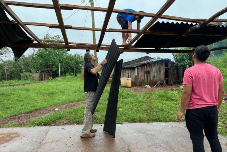 "Siempre presentes, siempre para el pueblo", remarca legislador al asistir a comunidad Ivoty Okara, de Bonpland imagen-43