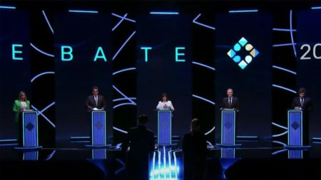 Comenzó el debate de los candidatos presidenciales imagen-5