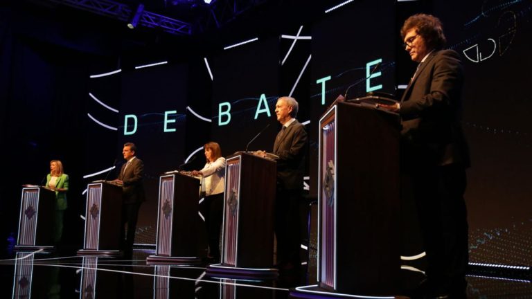 Debate presidencial: los cinco candidatos tendrán un nuevo cruce imagen-21