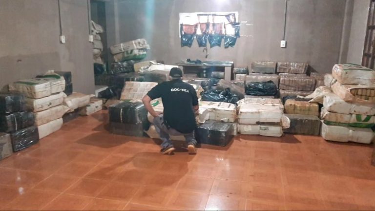 Incautan 5 toneladas y media de marihuana con un aforo superior a los $3.507 millones y detienen a seis narcos imagen-15