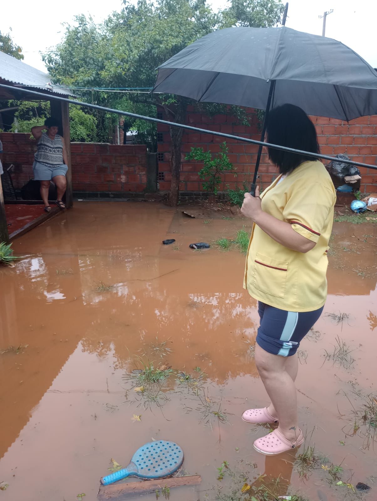 Salud Pública asistió a vecinos afectados por el temporal en la provincia imagen-14