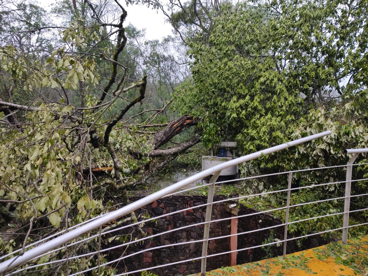 Por daños del temporal, el Parque Salto Encantado estará cerrado hasta el miércoles imagen-1