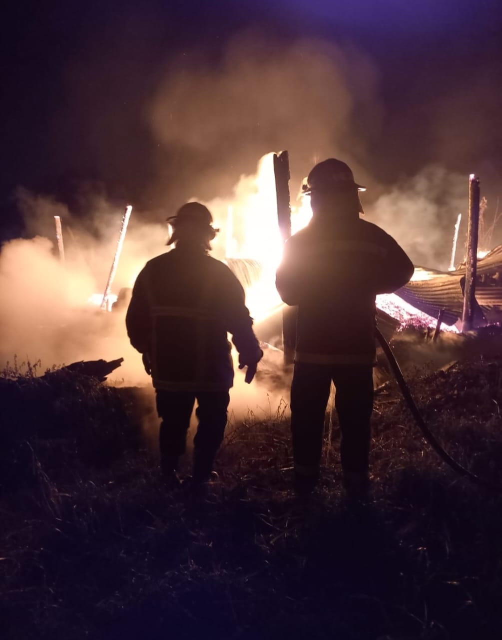 Incendio destruyó un aserradero en Oberá imagen-2