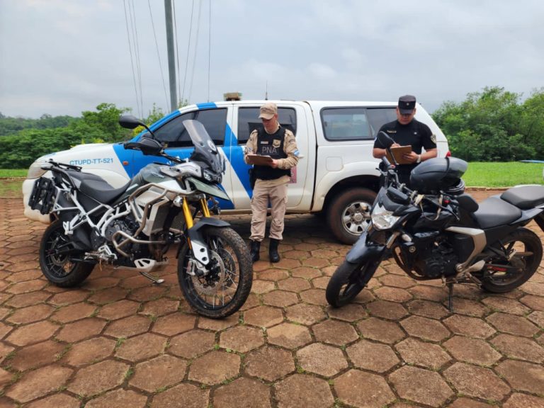 Una rápida intervención policial evitó que dos motos robadas sean llevadas hacia Paraguay imagen-31