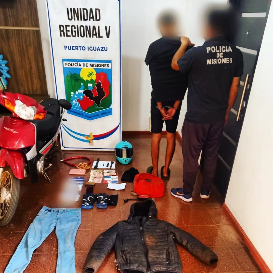 Desarticularon un desarmadero de motos robadas en Puerto Iguazú y detuvieron a siete personas imagen-2
